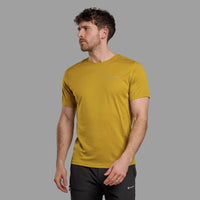Montane Dart T-Shirt Ginkgo Gold para hombre, vista de uso frontal