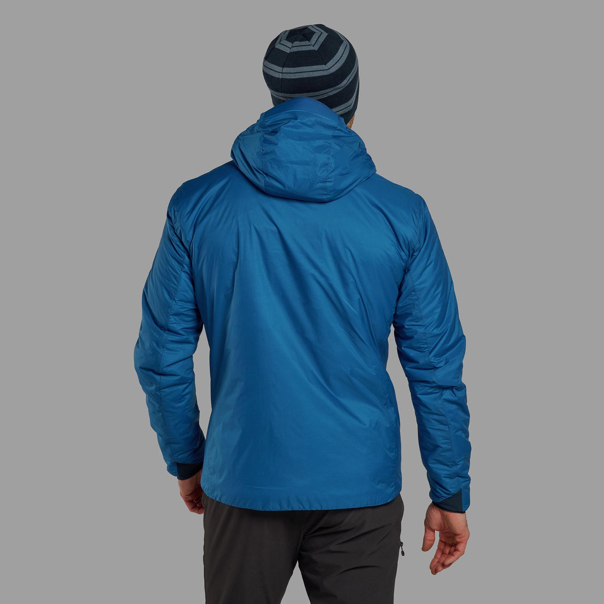 Montane Fortes Lite Hoodie para hombre en Neptune Blue - vista trasera