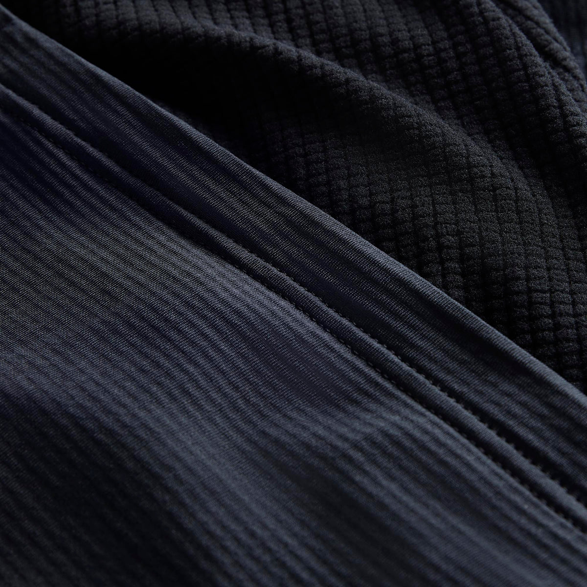 Protium Fleece Jacket para hombre Black, vista de actividad