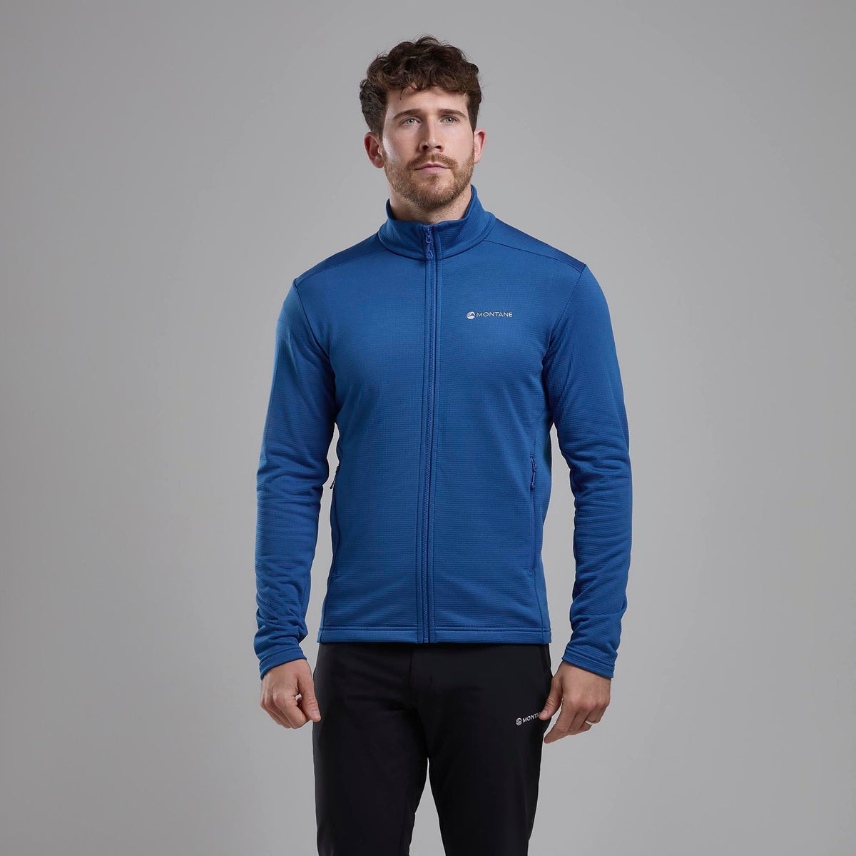 Protium Fleece Jacket para hombre Neptune Blue, vista en uso