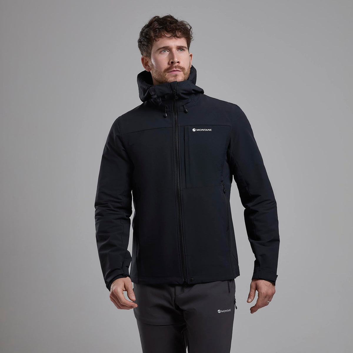 Tenacity XT Hooded Softshell Jacket para hombre en Black, vista frontal