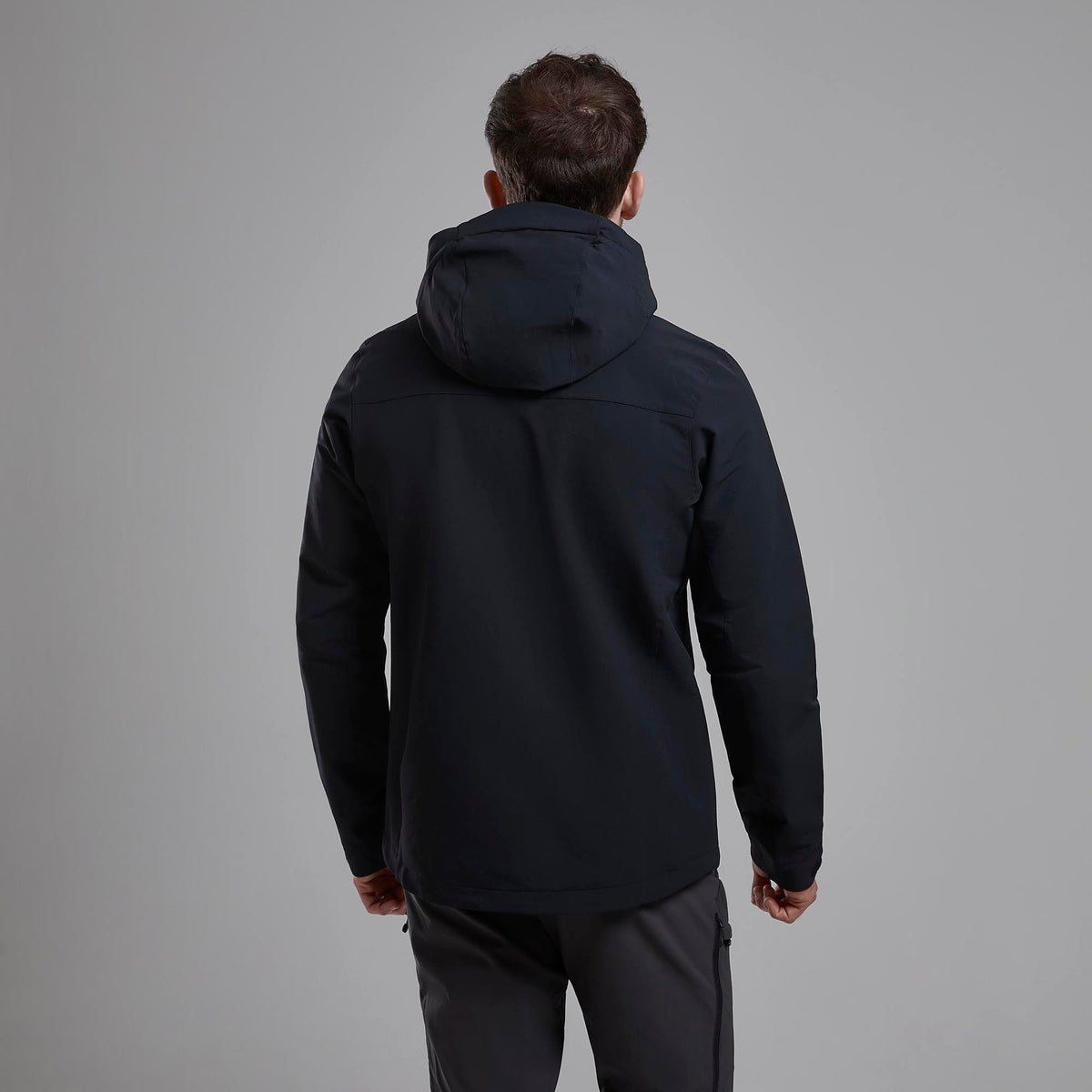 Tenacity XT Hooded Softshell Jacket para hombre en Black, vista trasera