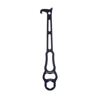 Sacafisureros SKYLOTEC Nut Tool sobre fondo blanco